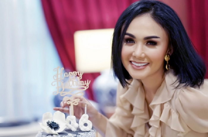 Unduh Gratis Gambar Yuni Shara Ucapkan Selamat Ulang Tahun Pada Presiden Jokowi Terbaru by Kata Cinta