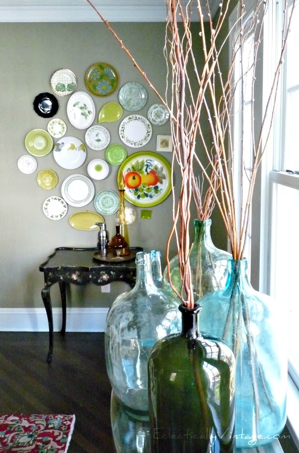 Eclectically Vintage Plate Wall eclecticallyvintage.com Eclectically Vintage Plate Wall eclecticallyvintage.com