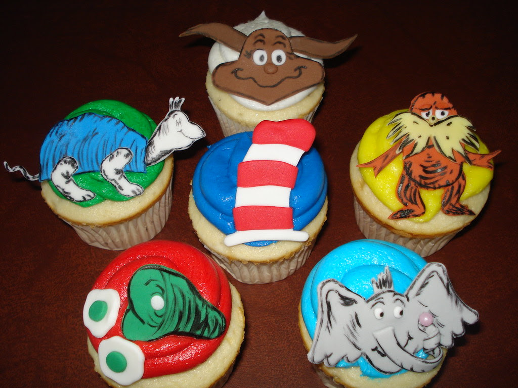 Dr. Seuss cupcakes