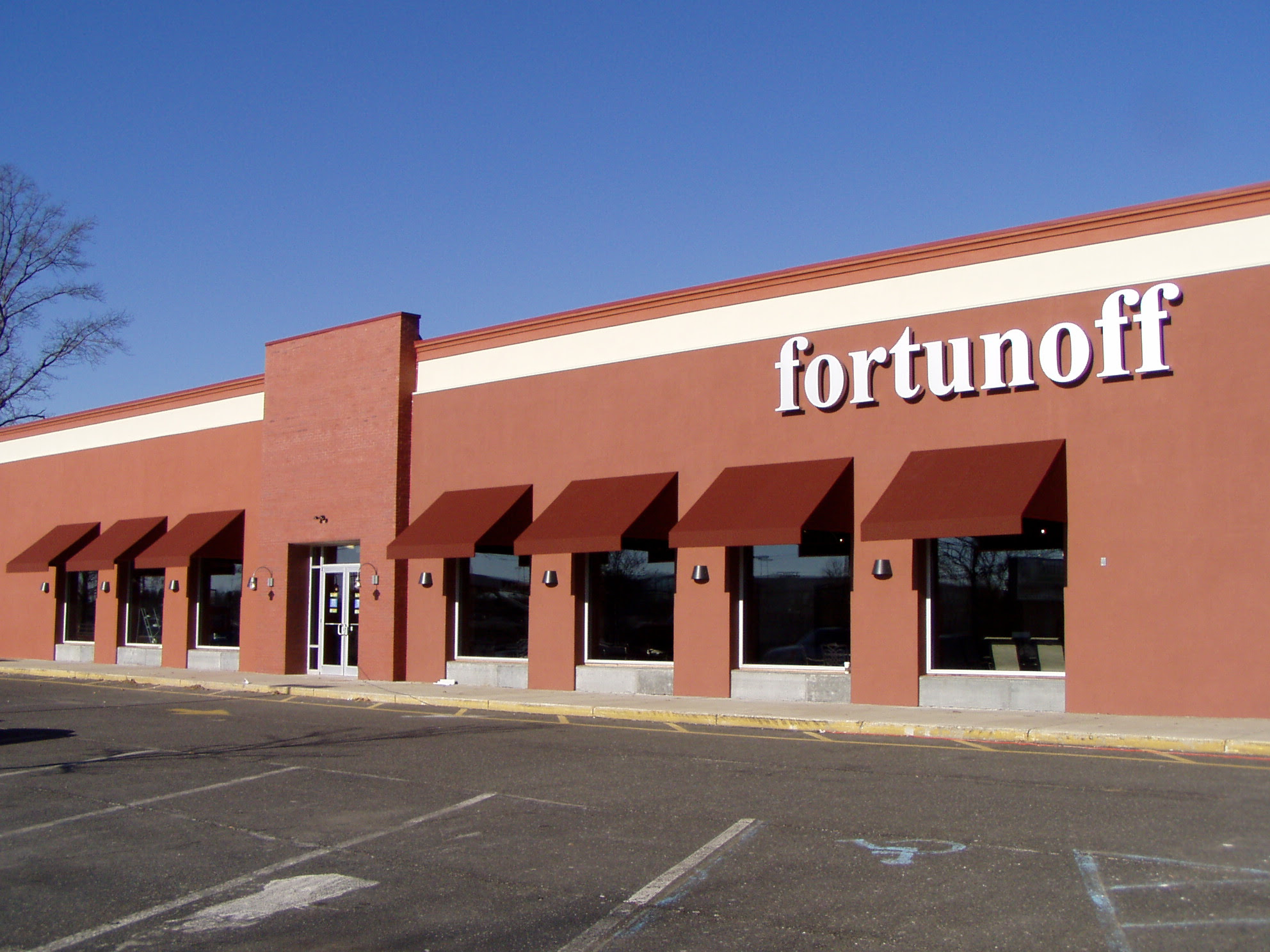 Fortunoff Christmas Store Paramus Nj Fortunoff backyard store is