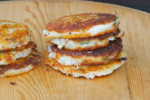 leftover mashed potato cakes