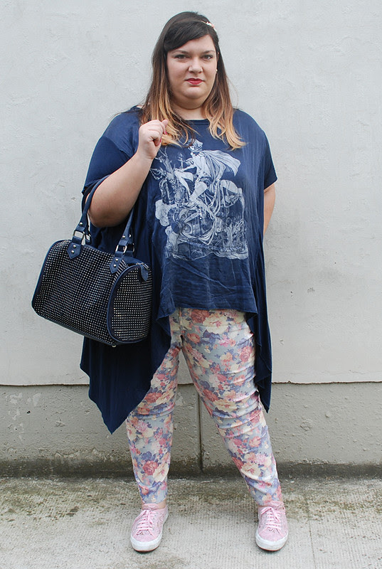 outfit blu e floreale3
