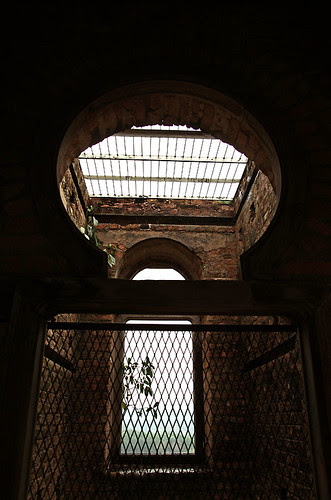 IMG_2010-w Kellie Castle - The Lift Shaft