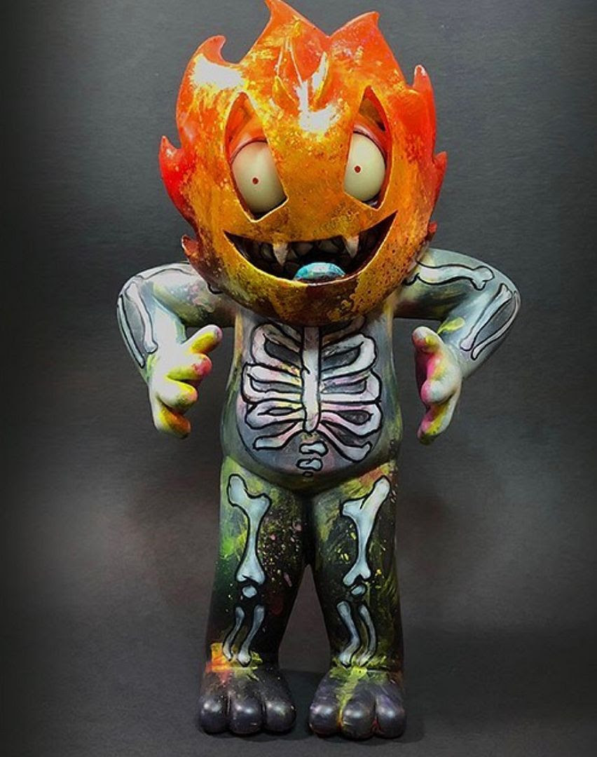 Martian Toys, Jermaine Rogers, Custom Vinyl, Limited Edition, New York Comic Con (NYCC), NYCC 2018, Group Show, SpankyStokes, Martian Toys presents: FALLING APART a group art show featuring over 100 artists Martian Toys, Jermaine Rogers, Custom Vinyl, Limited Edition, New York Comic Con (NYCC), NYCC 2018, Group Show, SpankyStokes, Martian Toys presents: FALLING APART a group art show featuring over 100 artists