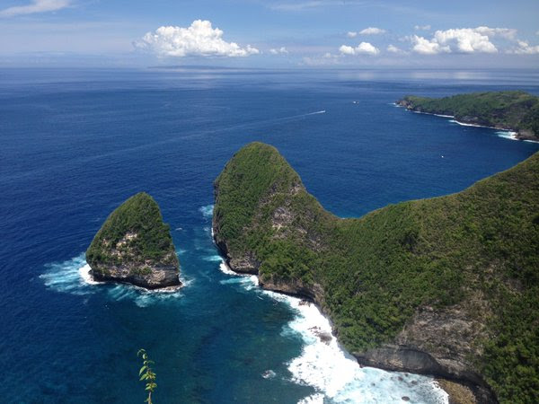 Info Penting 25 Pantai  Di  Bali  Yang  Letaknya  Tersembunyi  