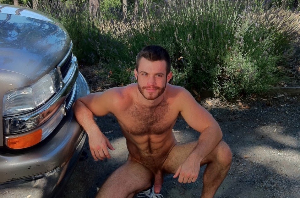 Provocative Wave For Men Caught Naked Outdoors