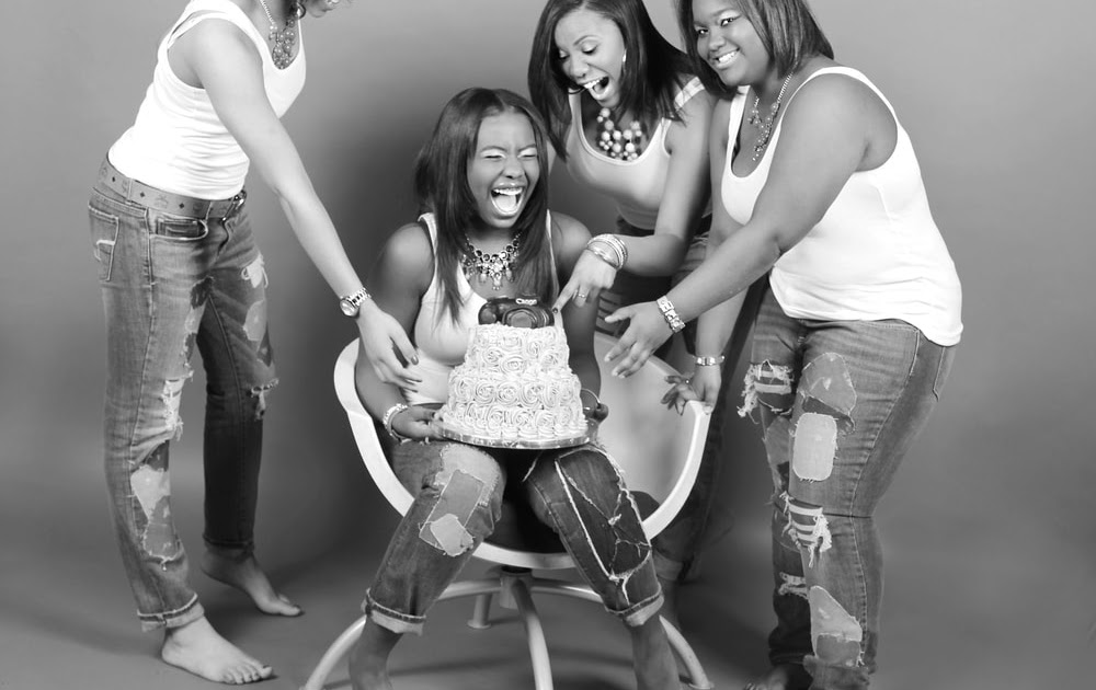 Photoshoot Ideas For Friends