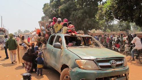 Tens of thousands of Muslims are fleeing the Central African Republic due to retaliatory attacks against their communities by the Anti-Balaka Christian militias. Chad is accused of siding with Muslims. by Pan-African News Wire File Photos