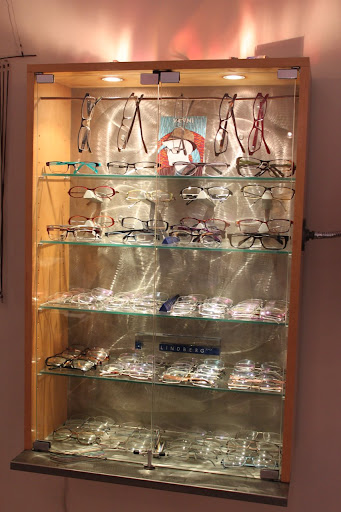 Eye Care Center «Studio Optics», reviews and photos, 229 Berkeley St, Boston, MA 02116, USA