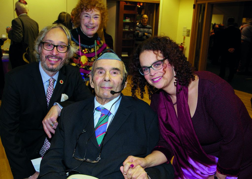 Rabbi Lionel Blue (centre) at the recent anniversary celebrations for Leo Baeck College, where he was the first alumnus. 