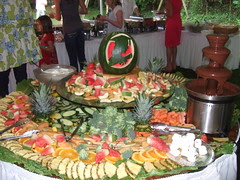 Fruit and veggie tray