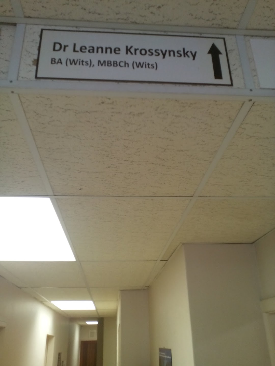 Dr Leanne Krossynsky