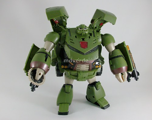 Transformers Bulkhead Animated Leader - modo robot (by mdverde)