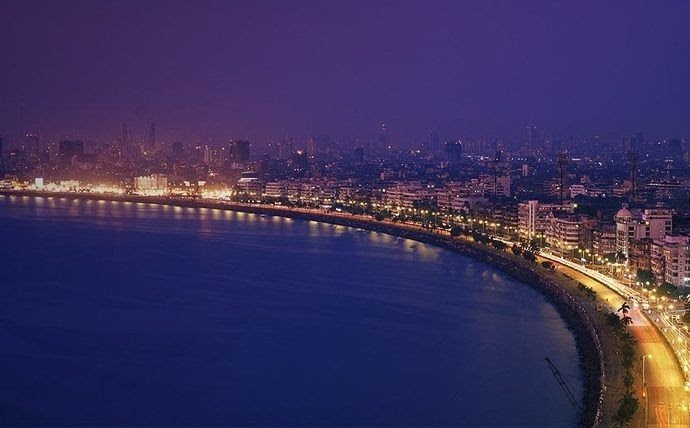 Best Places To Visit In Mumbai With Friends At Night - Cogo Photography