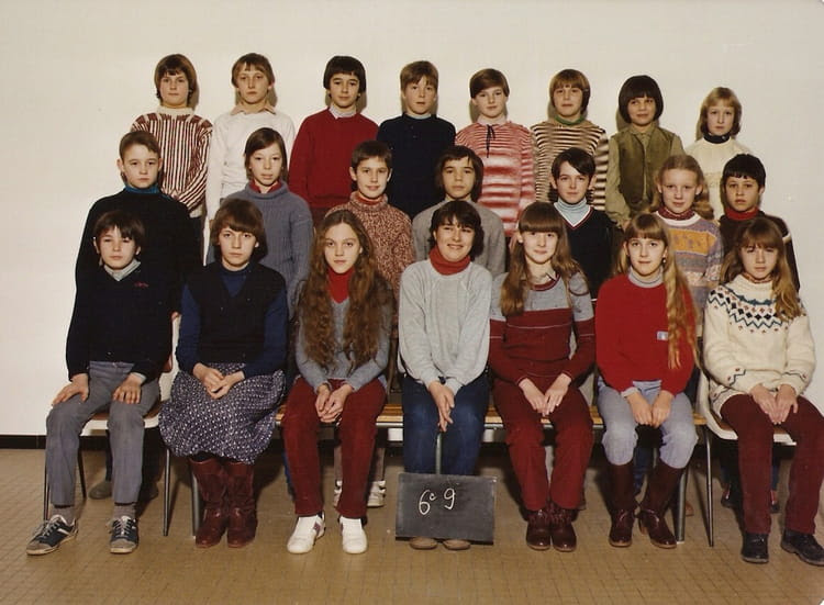 Photo De Classe College Pierre Et Marie Curie Gravelines  MGP Animation