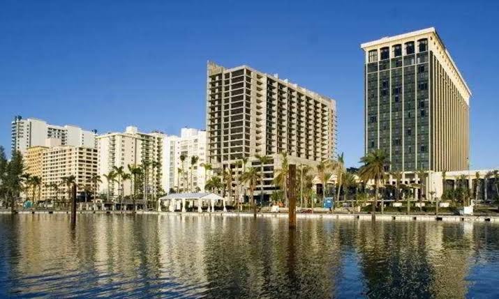 Miami Beach Resort & Spa