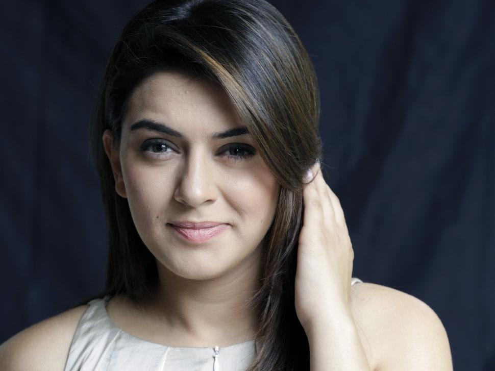 Tamil Actress Full Hd Wallpaper Download ~ Oppo Fans