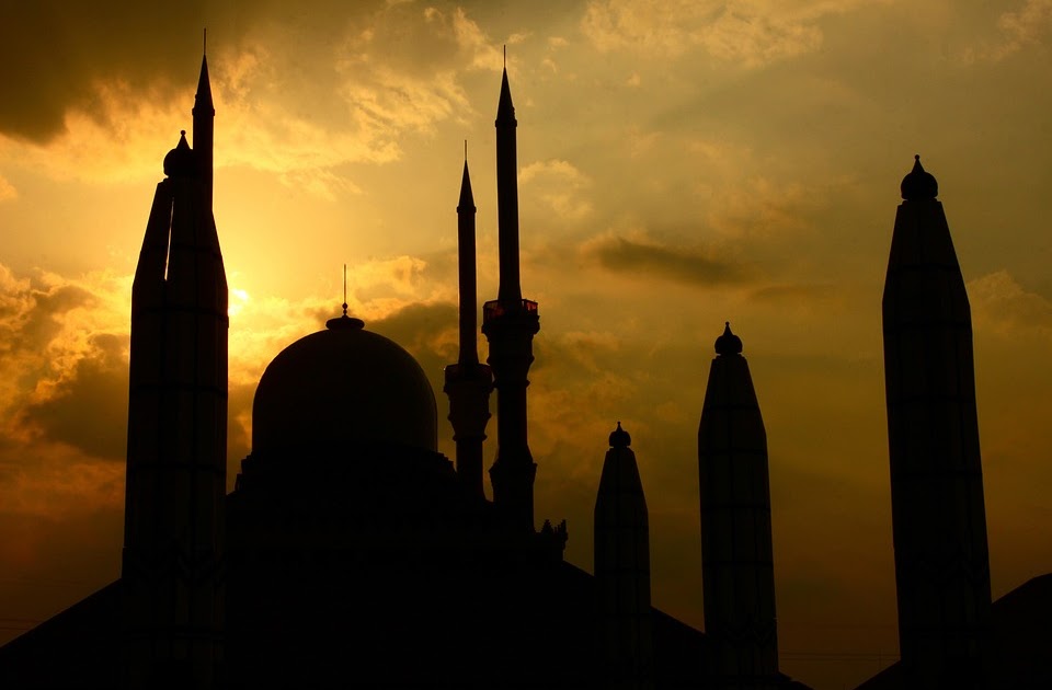 Melek Perikanan: Agama Islam Konflik Intoleransi Umat Beragama Di Indonesia