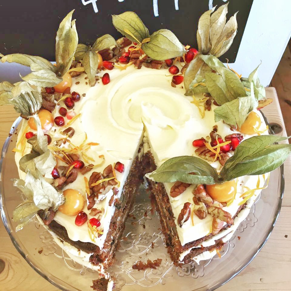 Linton Kitchen Cake