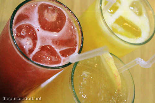 Drinks at Quantum Cafe