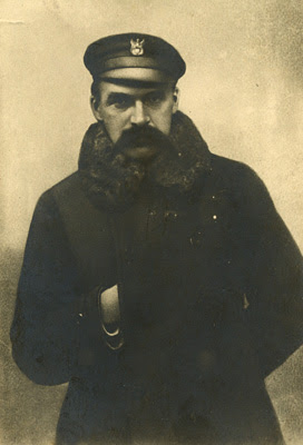 Józef Piłsudski - fotografia sprzedawana w oddziale POW w Końskich w  listopadzie 1917 roku (1 korona)