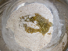 crumble vegetalien Crumble oignons sésame grenailles thym olives