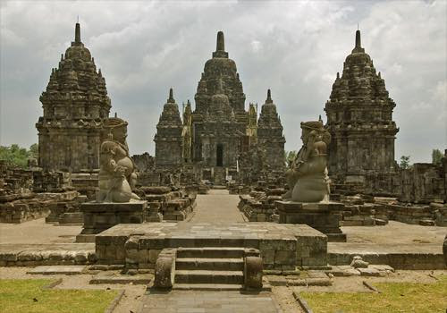 Teks Deskripsi Tempat Wisata Candi Borobudur Singkat