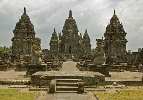 Teks Deskripsi Tempat Wisata Candi Borobudur Singkat | Tempat Wisata