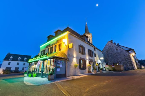 Hôtel Restaurant de la Poste Saint Sauves à Saint-Sauves-d'Auvergne