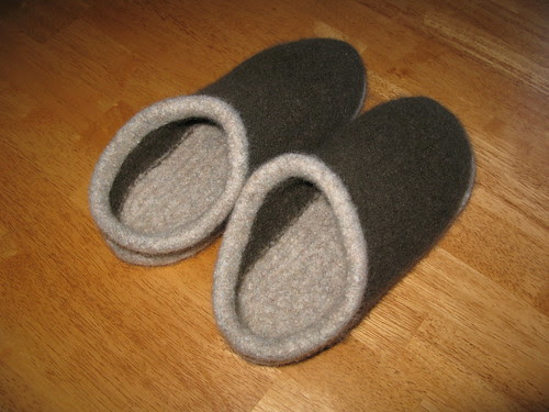 men's felted clogs