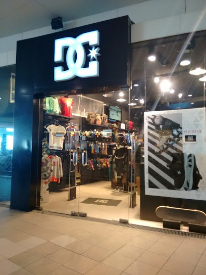 Dc shoes on sale moa