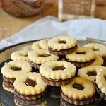 Cookies with chocolate dulce de leche