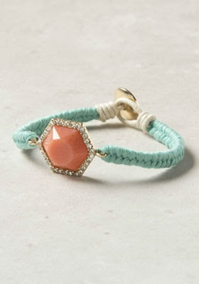 http://www.pinterest.com/pin/34973334576728686/ I want Mint and Coral to be my wedding colors! So pretty together!