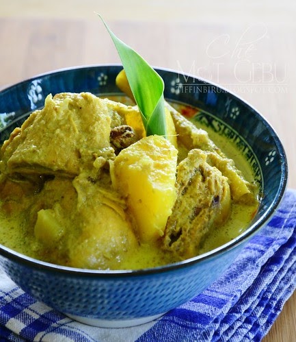 AYAM MASAK LEMAK CILI PADI..