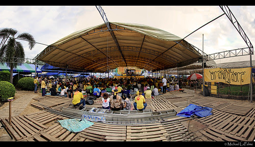 People's Alliance for Democracy - พันธมิตรประชาชนเพื่อประชาธิปไตย © 2012 Michael LaPalme People's Alliance for Democracy - พันธมิตรประชาชนเพื่อประชาธิปไตย © 2012 Michael LaPalme