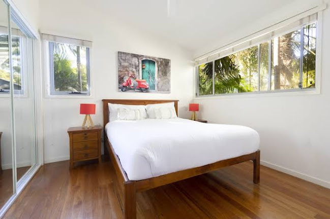 Reviews of Mobys Beachside Retreat in Sydney - Hotel