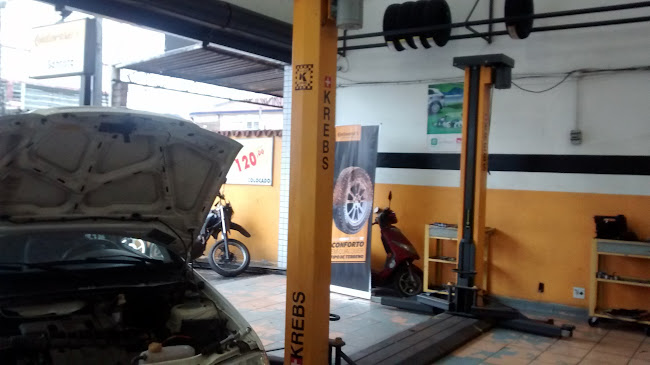 Comentários e avaliações sobre pneus santista centro automotivo