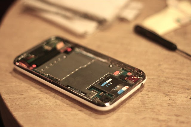 bare phone
