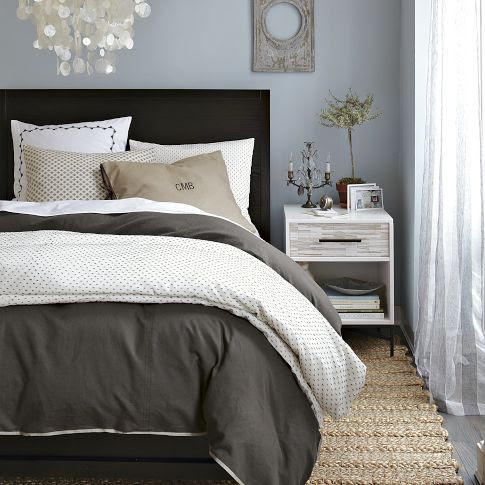 http://www.pinterest.com/pin/9851692905321184/ bedding + idea for side tables (high gloss white, weathered grey drawers, dark handles)
