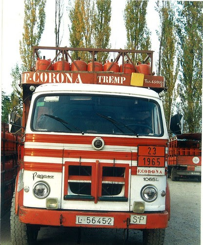 Pegaso 1065 de la FERRETERIA CORONA de Tremp (Pallars Jussà)