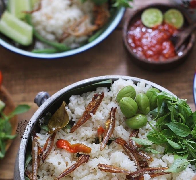 Cara Membuat Kue Ultah Dari Nasi Dan Mie