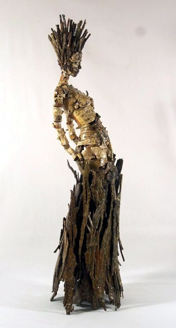 Astonishingly Life-Like Figuratives Sculptures (8)