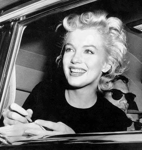 Spectacular Cinema: From the Classics and Into the Beyond: RIP: Marilyn ...