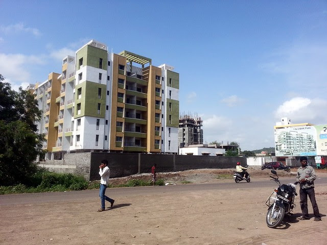 Visit Hill Shire, 1 BHK, 2 BHK & 3 BHK Flats on Kesnand Road, next to Konark Exotica, Wagholi, Pune
