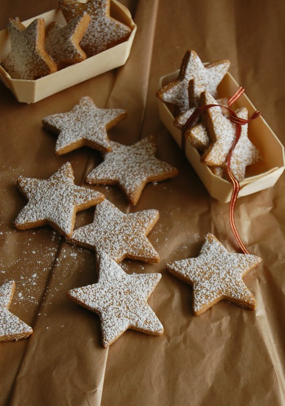 Gingerbread stars / Estrelinhas de gingerbread
