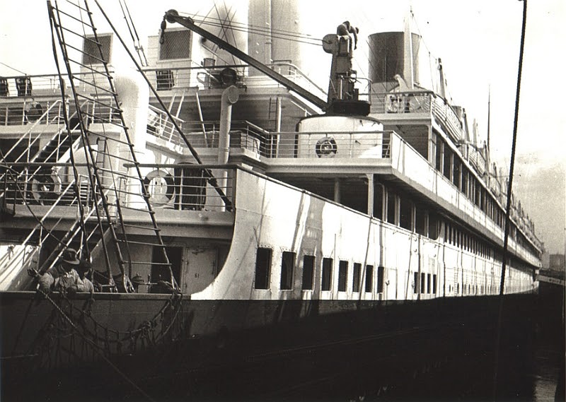 britannic lifeboats sinking