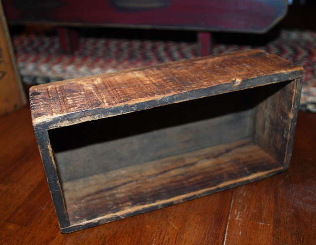 Antique finds box