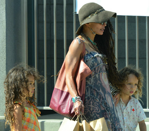 Lisa Bonet Clothing Style Famous Person