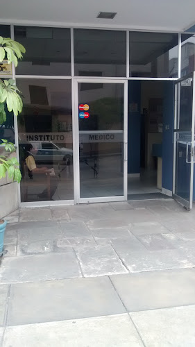 Instituto Médico de Miraflores - Médico