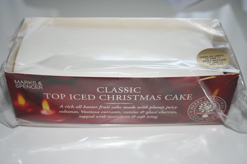 Stuff What I Posted: Marks and Spencer christmas cake